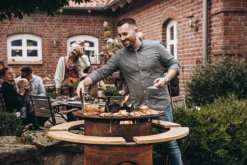 MOESTA-BBQ Bandit FirePlace Inkl. Blackwood Ablagen Und BBQ-Disk -GrillMeister Verkaufsgeschäft 2022 09 20 moesta bandit und wm shooting 338 ret