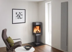 Kaminofen Nordpeis QUADRO 1 Schwarz, 6 KW -GrillMeister Verkaufsgeschäft 5492 1f0993