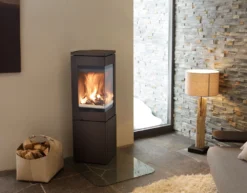 Kaminofen Nordpeis QUADRO 2 Schwarz, 6 KW -GrillMeister Verkaufsgeschäft 5494 2dcb27